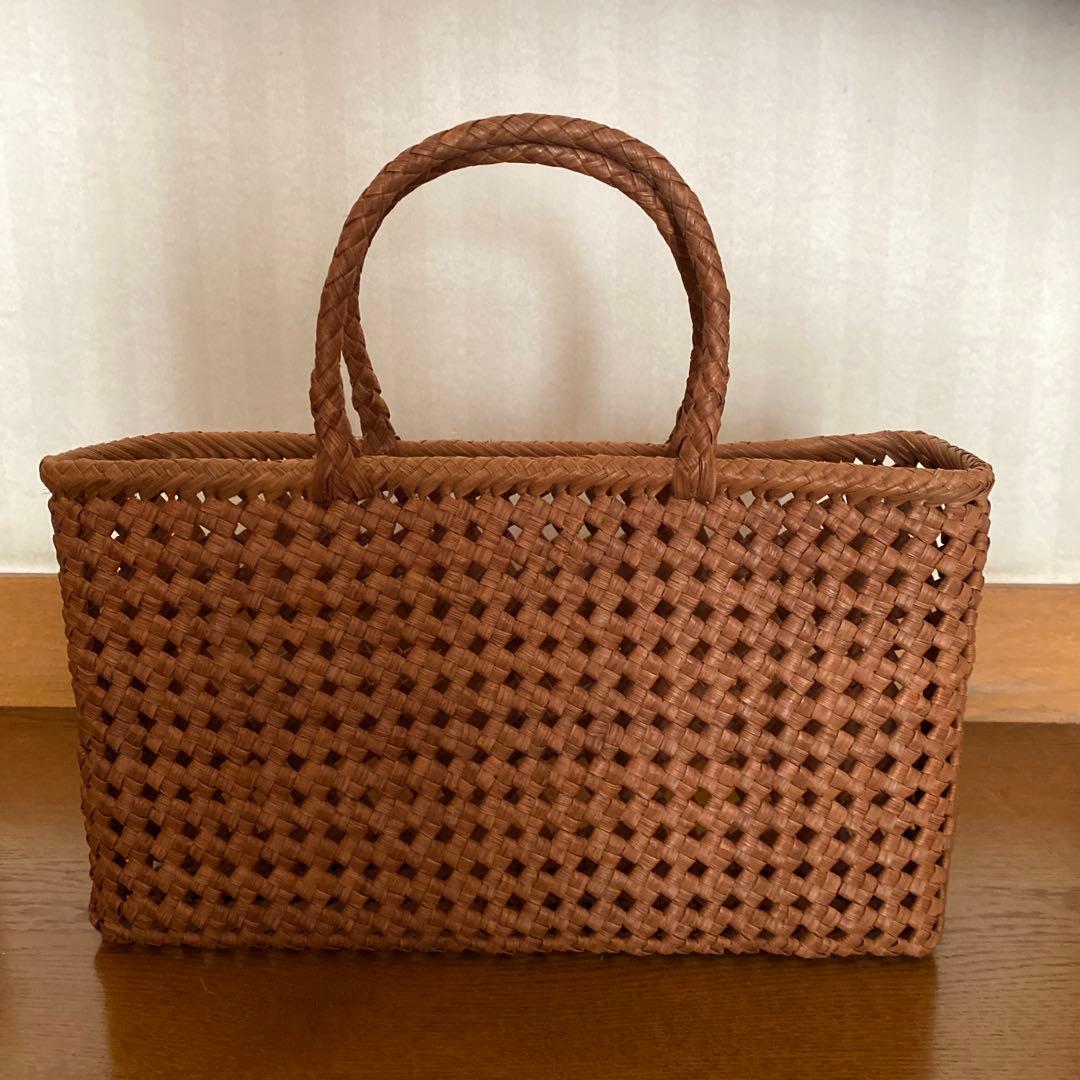 山ぶどうのカゴバッグ