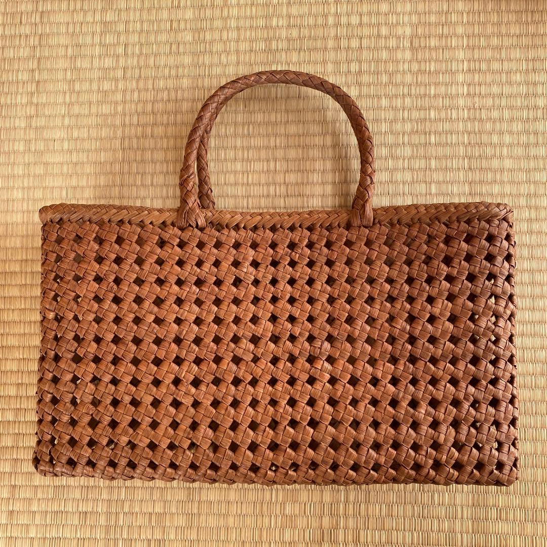 山ぶどうのカゴバッグ