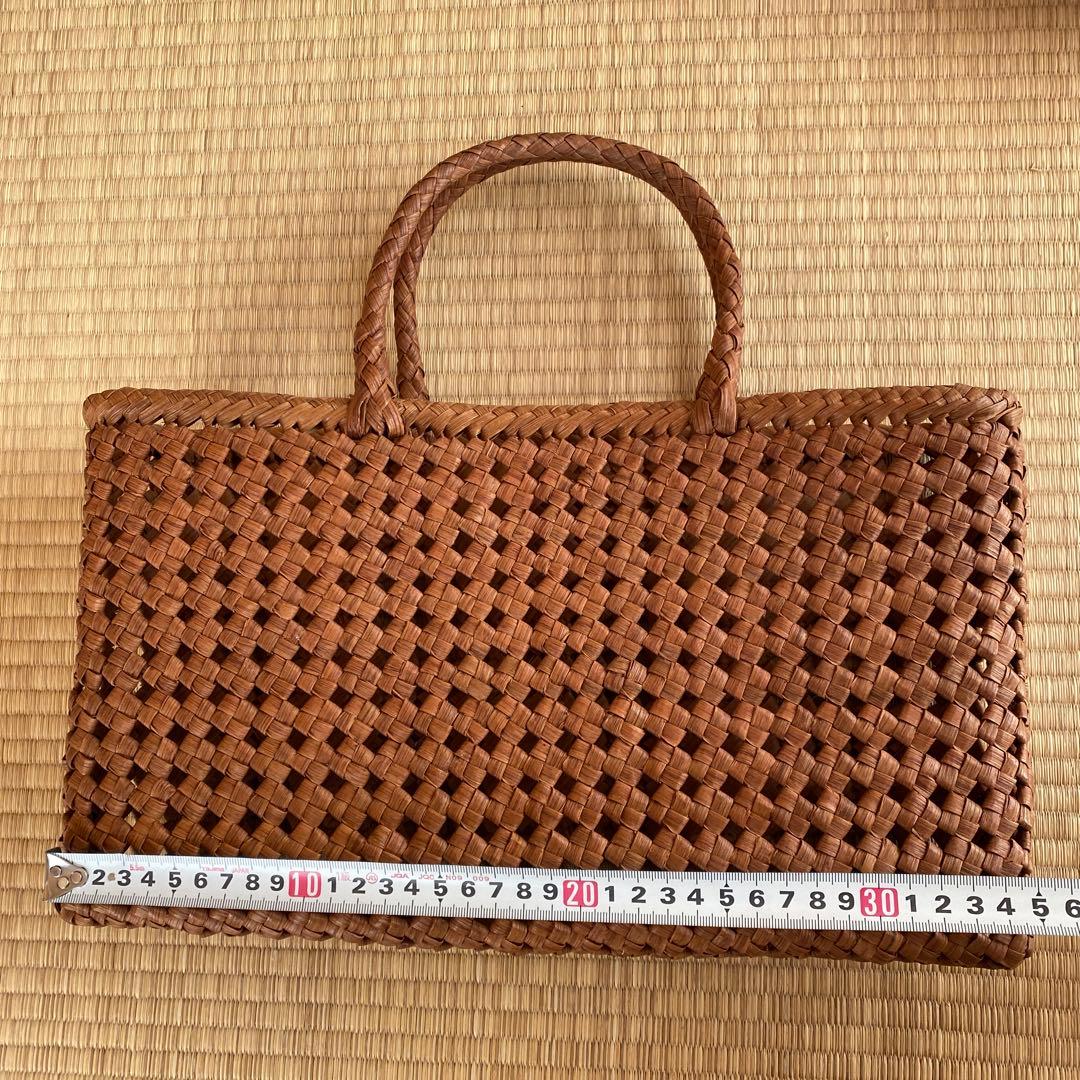 山ぶどうのカゴバッグ