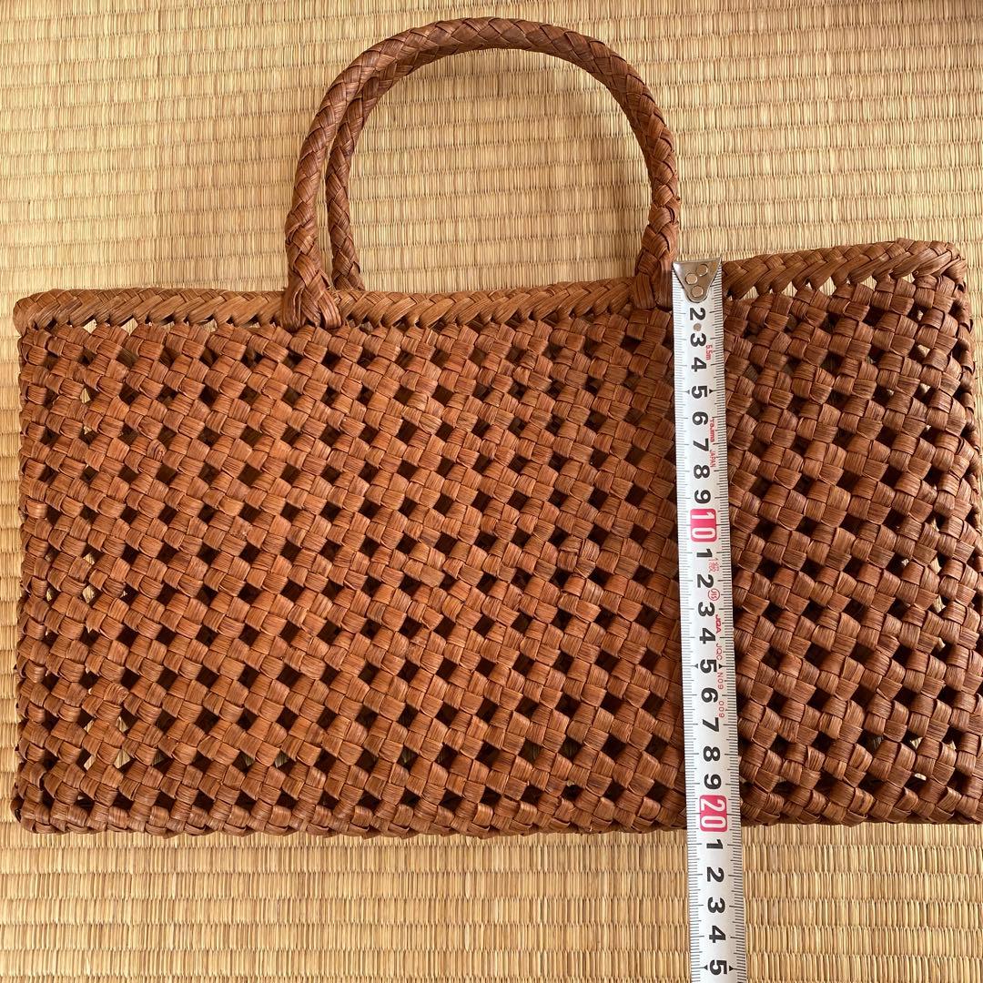 山ぶどうのカゴバッグ