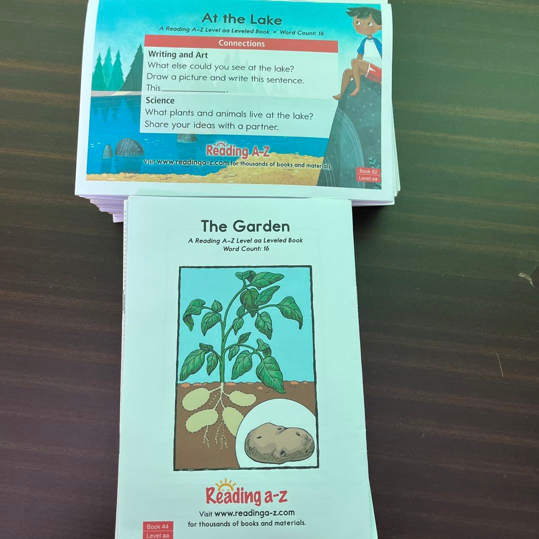 英語絵本4セット　(Leveled Book AA 、A、B、C)欠番なし