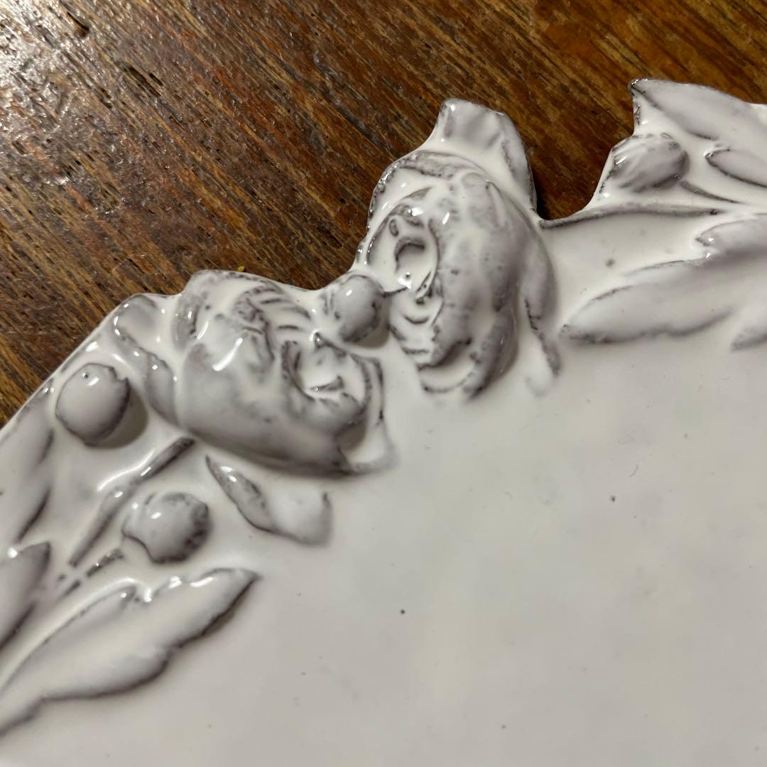 短期出品　アスティエ •ド•ヴィラット　ジベアドゥベ　ローズ柄白いプレート