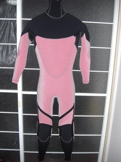 ☆新品未使用 O'NEIL ロングチェストジップセミドライ