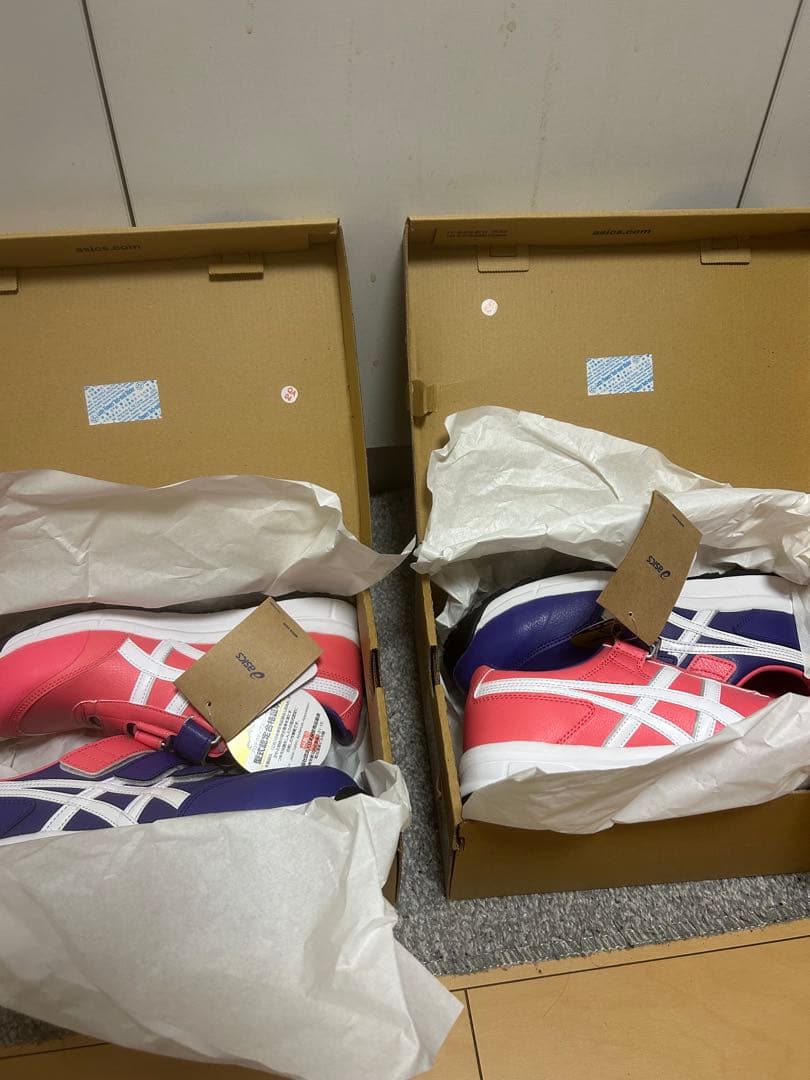 アシックスcp301限定カラー