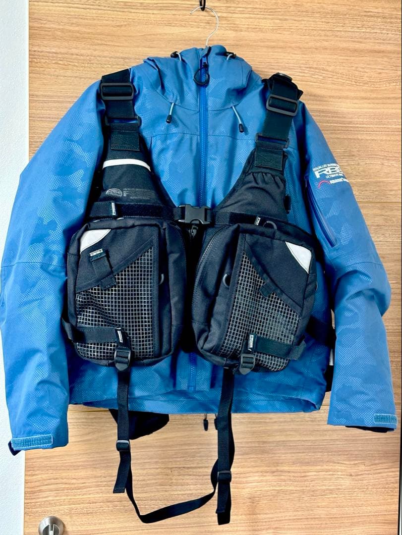 エクストリームベスト　エクストリームウィンタージャケット　おまけカハラプライヤー