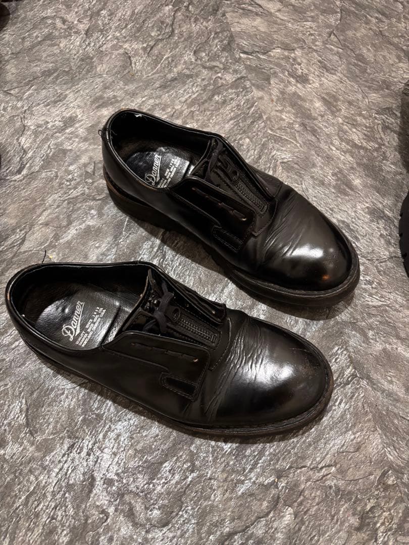 Danner ブラックレザーシューズ ジッパー付き