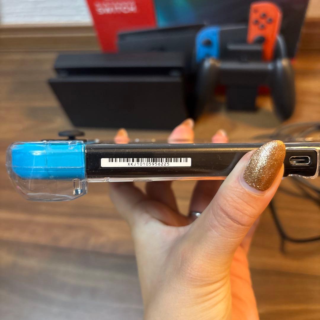 Nintendo Switch 本体 青/赤 Joy-Con 有機EL