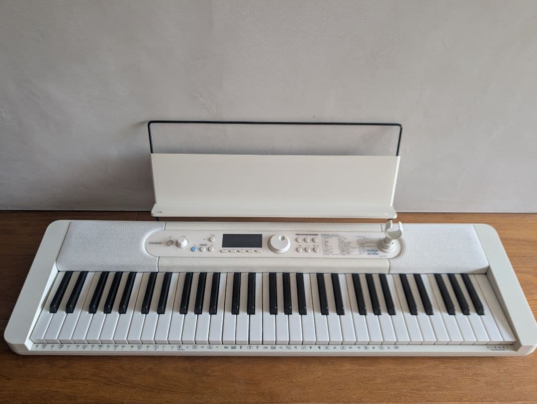 CASIO LK-520 ホワイトキーボード