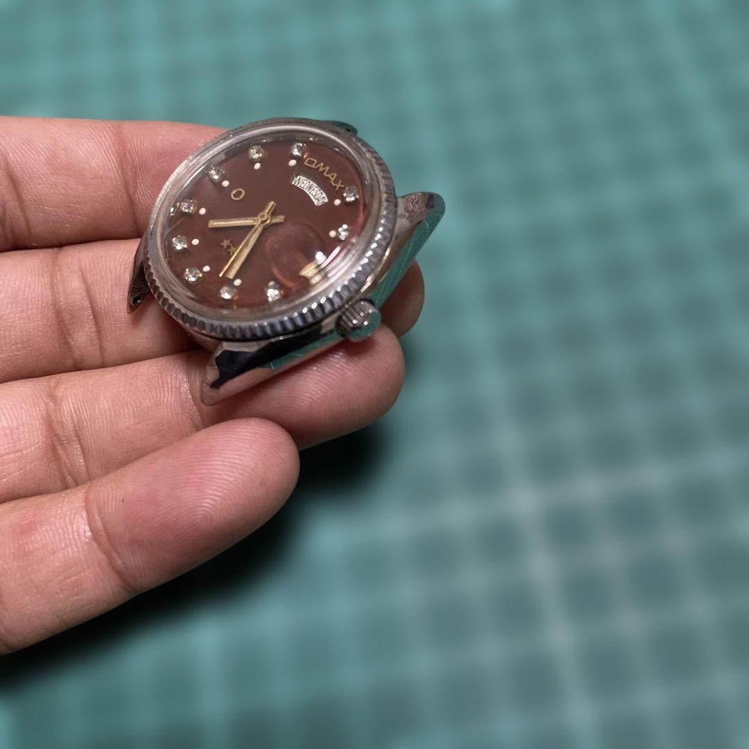 d*g様 OMAX 自動巻き 腕時計 赤