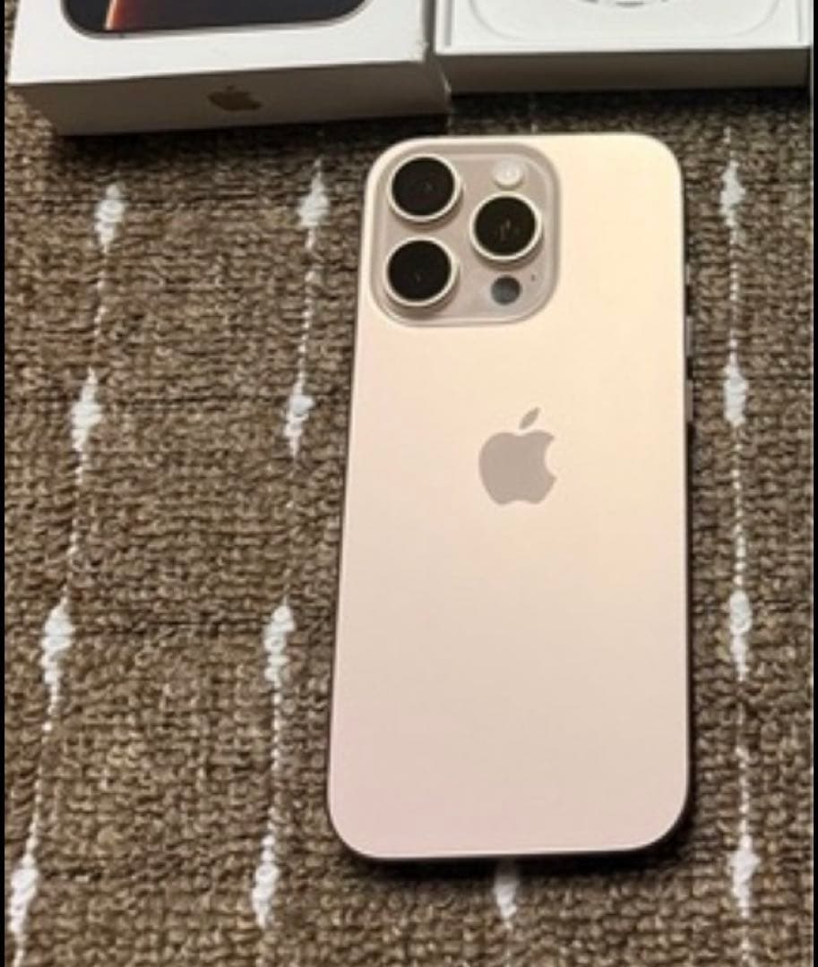 iPhone16Pro 早い者勝ち　SIMフリー