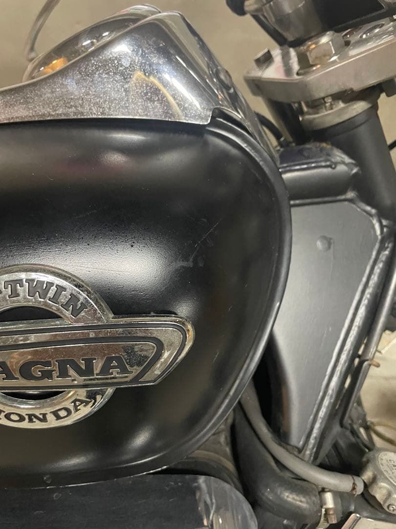 マグナ250 純正タンク ブラック