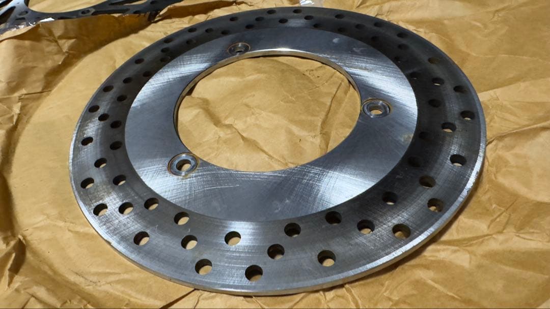 マジェスティsg20j ディスクブレーキ前後