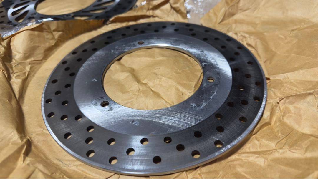 マジェスティsg20j ディスクブレーキ前後