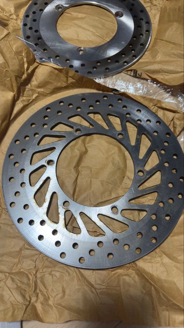 マジェスティsg20j ディスクブレーキ前後