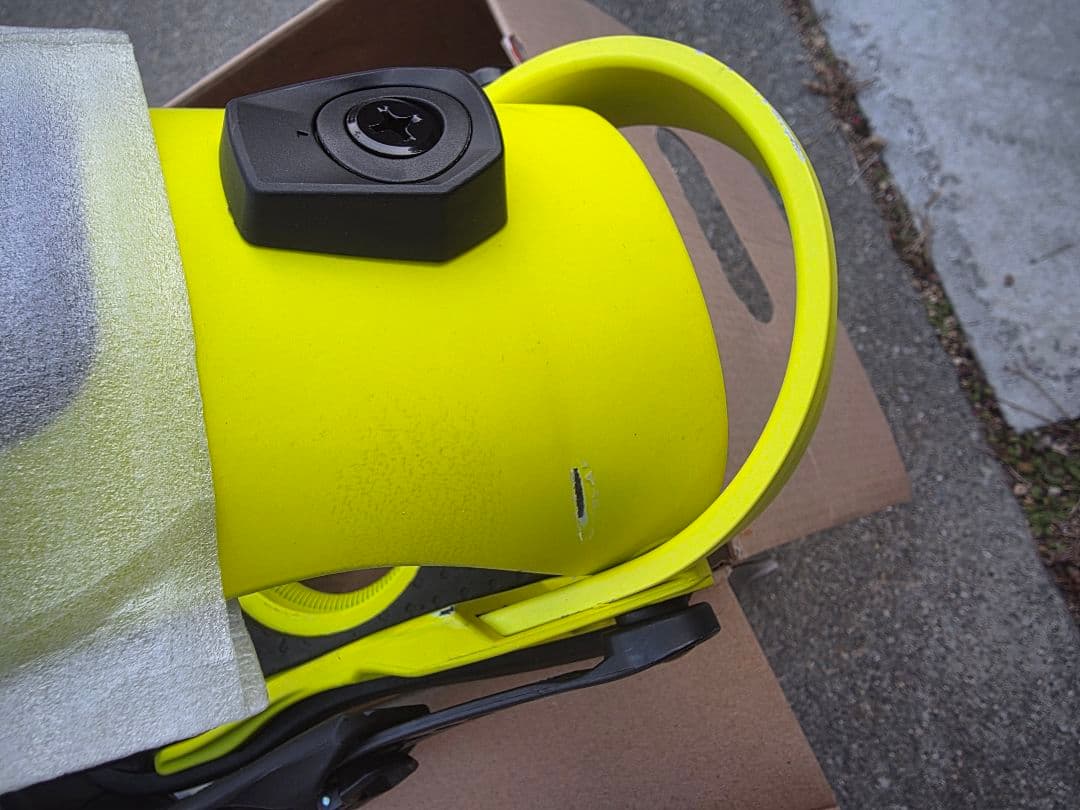 UNION STRATA HAZARD YELLOW Sサイズ