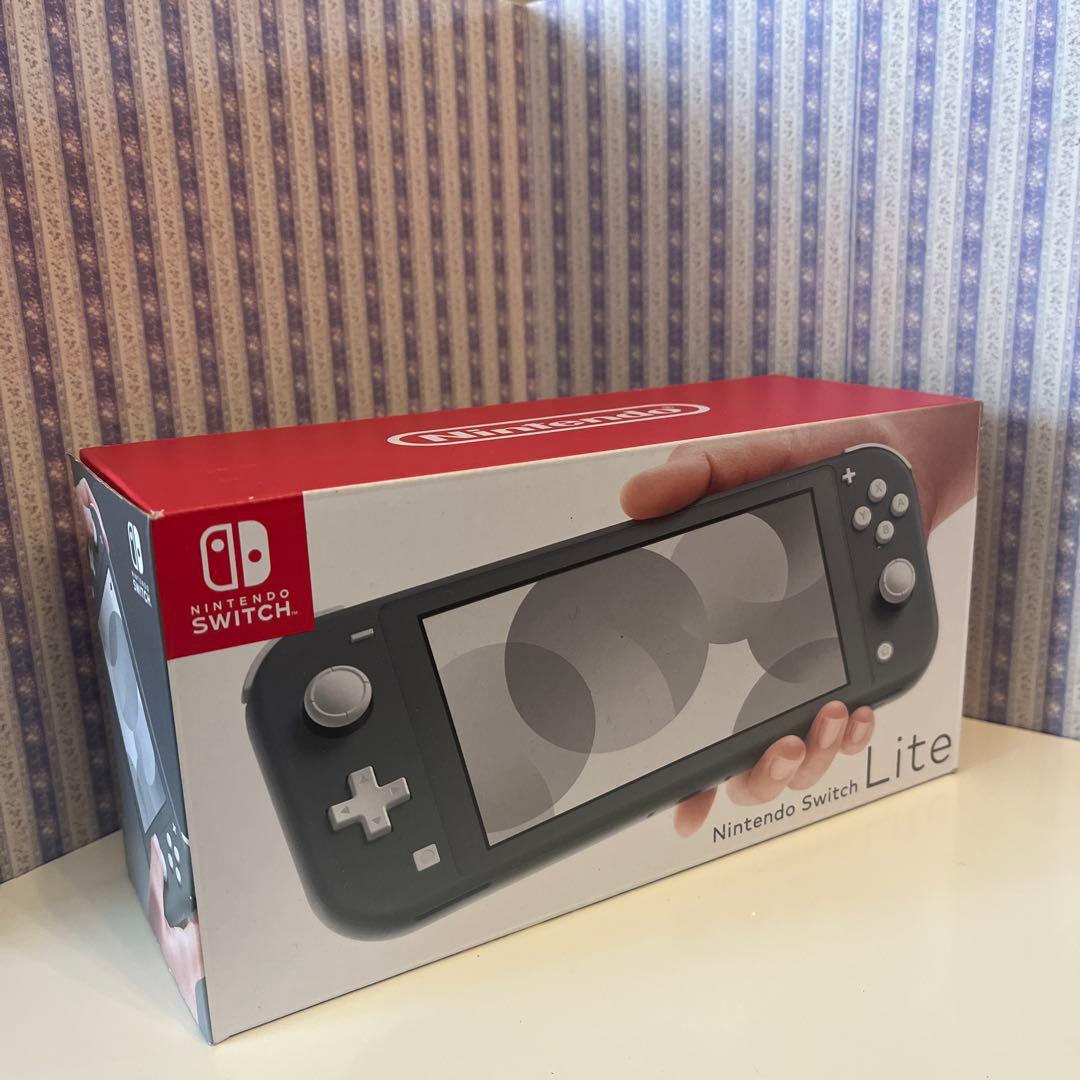 T @お値引き可能◎様 ★箱入り Nintendo Switch Lite