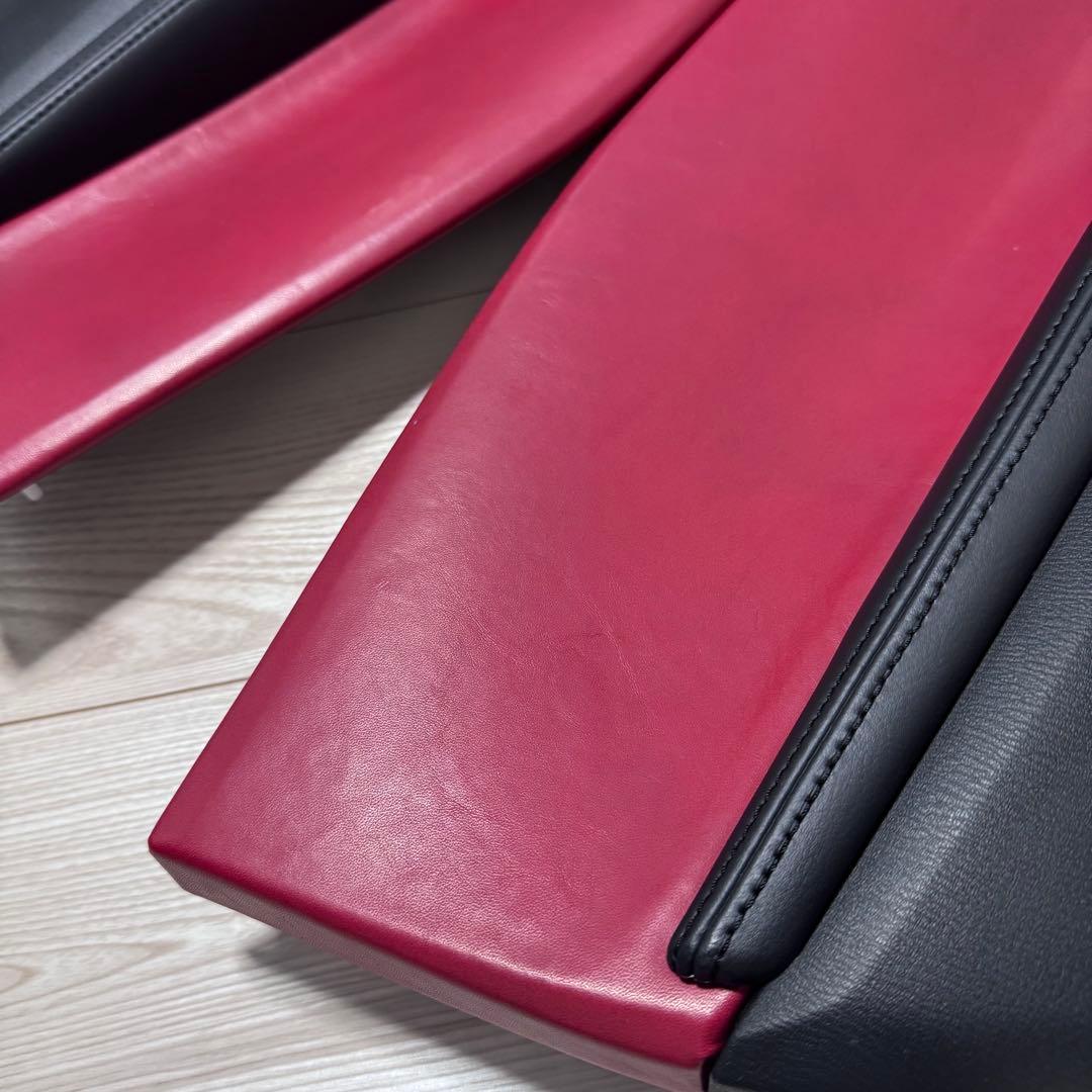 NDロードスター ドアトリム 赤革貼り　キックガード付き　レザー