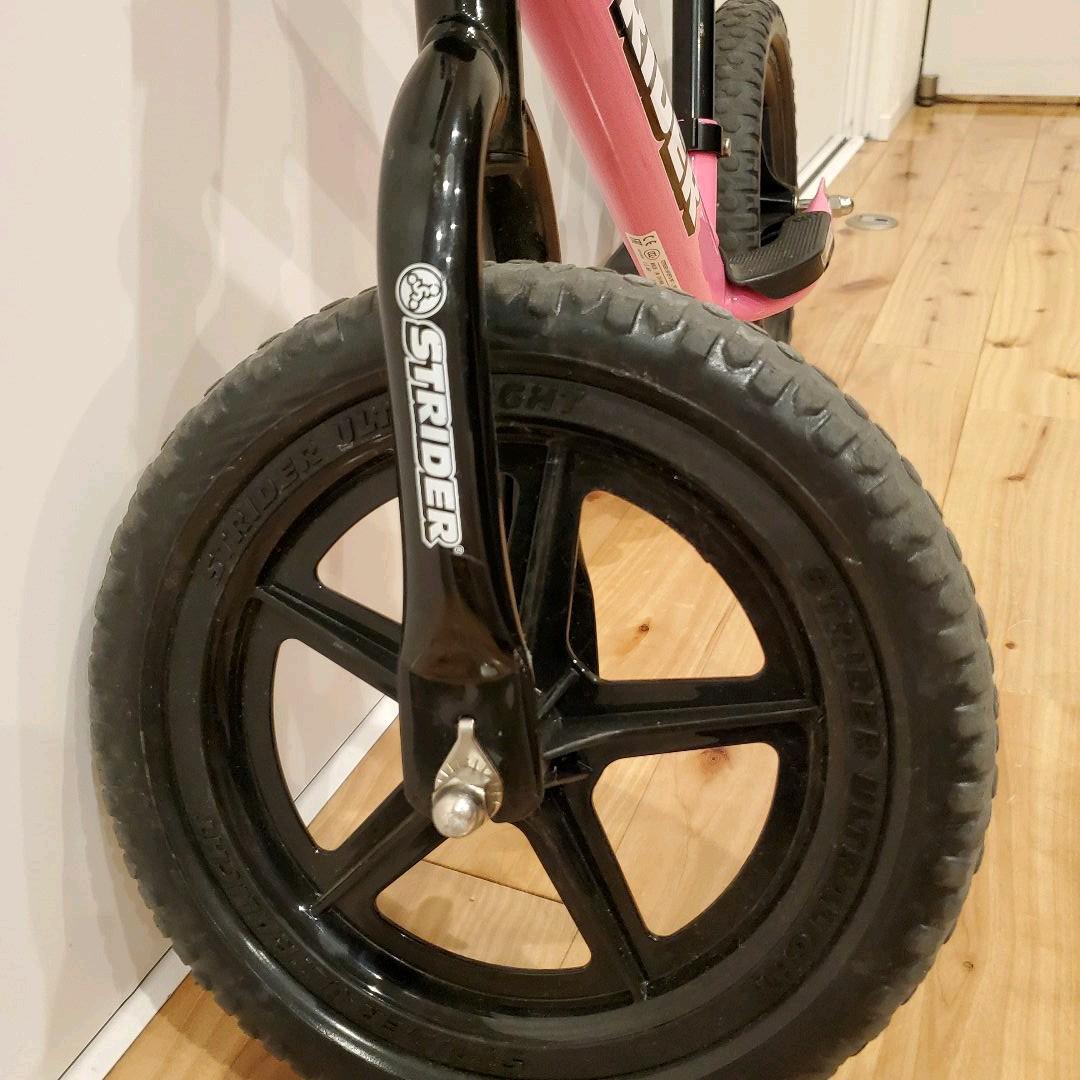 【送料込】ストライダー  ピンク  実店舗購入