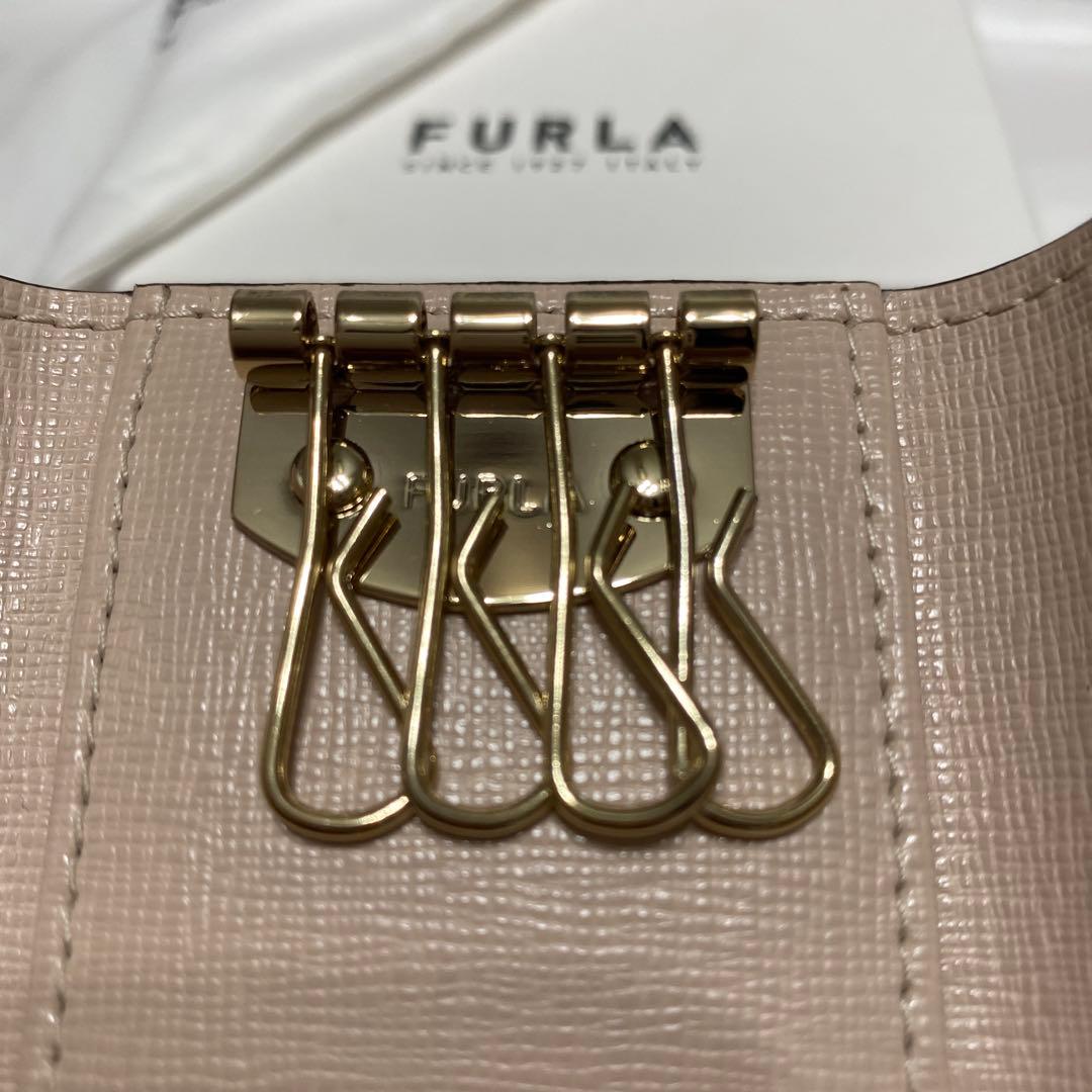 極美品　フルラ　FURLA　4連キーケース　バビロン　レザー