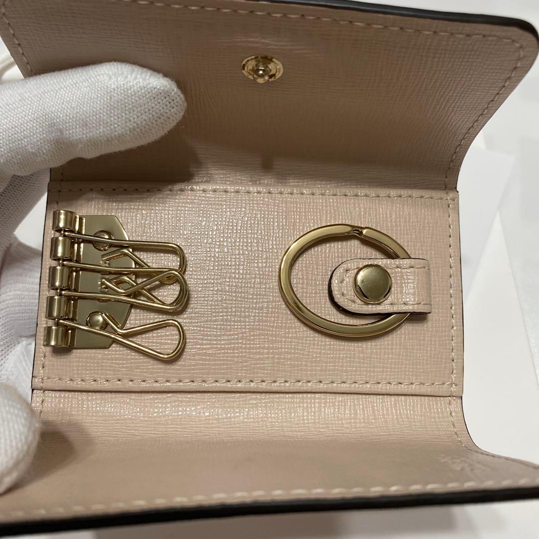 極美品　フルラ　FURLA　4連キーケース　バビロン　レザー