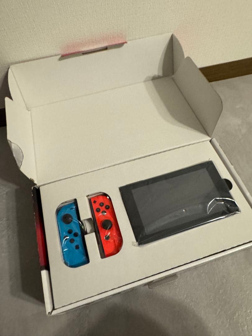 Nintendo Switch 本体 Joy-Con付 非純正Joy-Con付