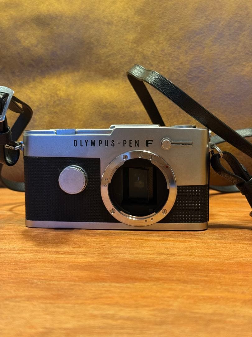 OLYMPUS PEN FT フィルムカメラ