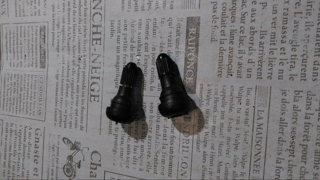 残りわずか リヤ耐摩耗 アドレスV125/G/S 前後タイヤセット バルブ付き