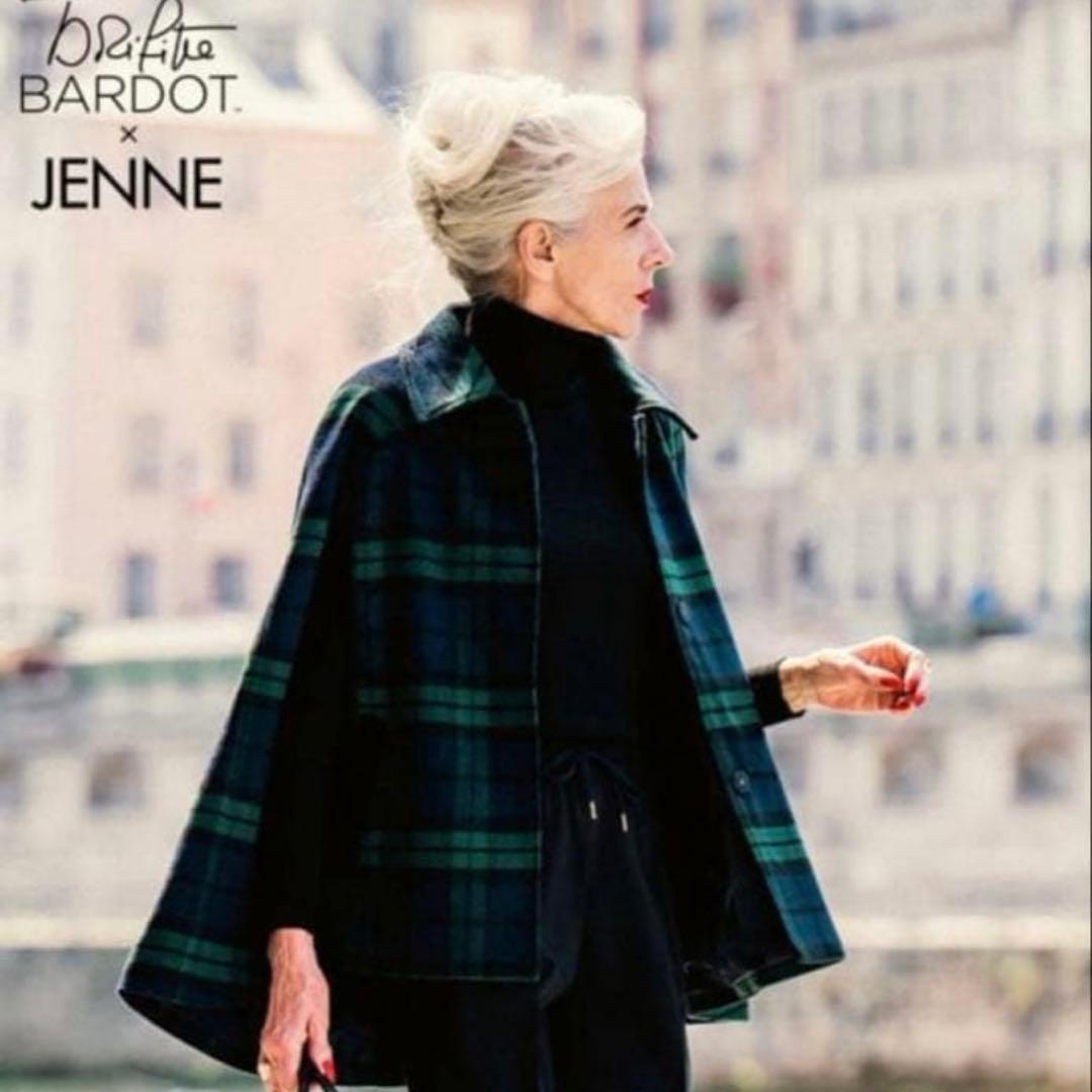 JENNE　BB.コラボ チェック柄 ケープコート 完売品 L