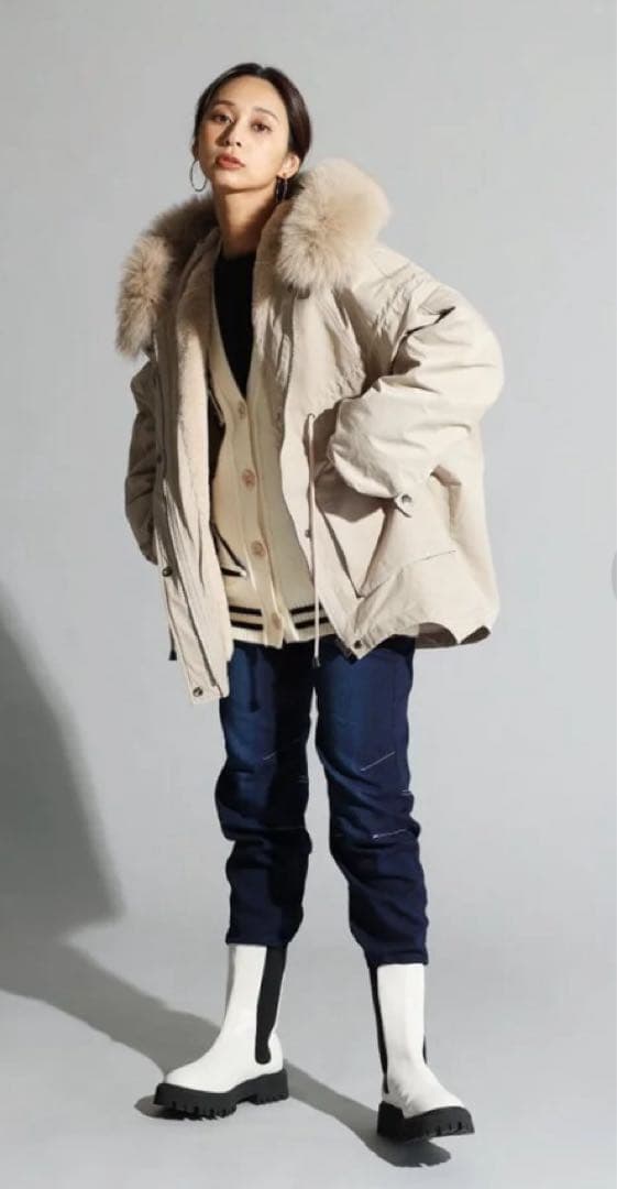 購入前にプロフィール必読♡フォックスファードロストオーバーブルゾン