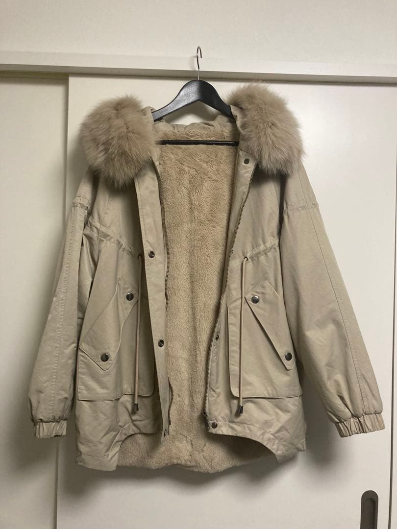 購入前にプロフィール必読♡フォックスファードロストオーバーブルゾン