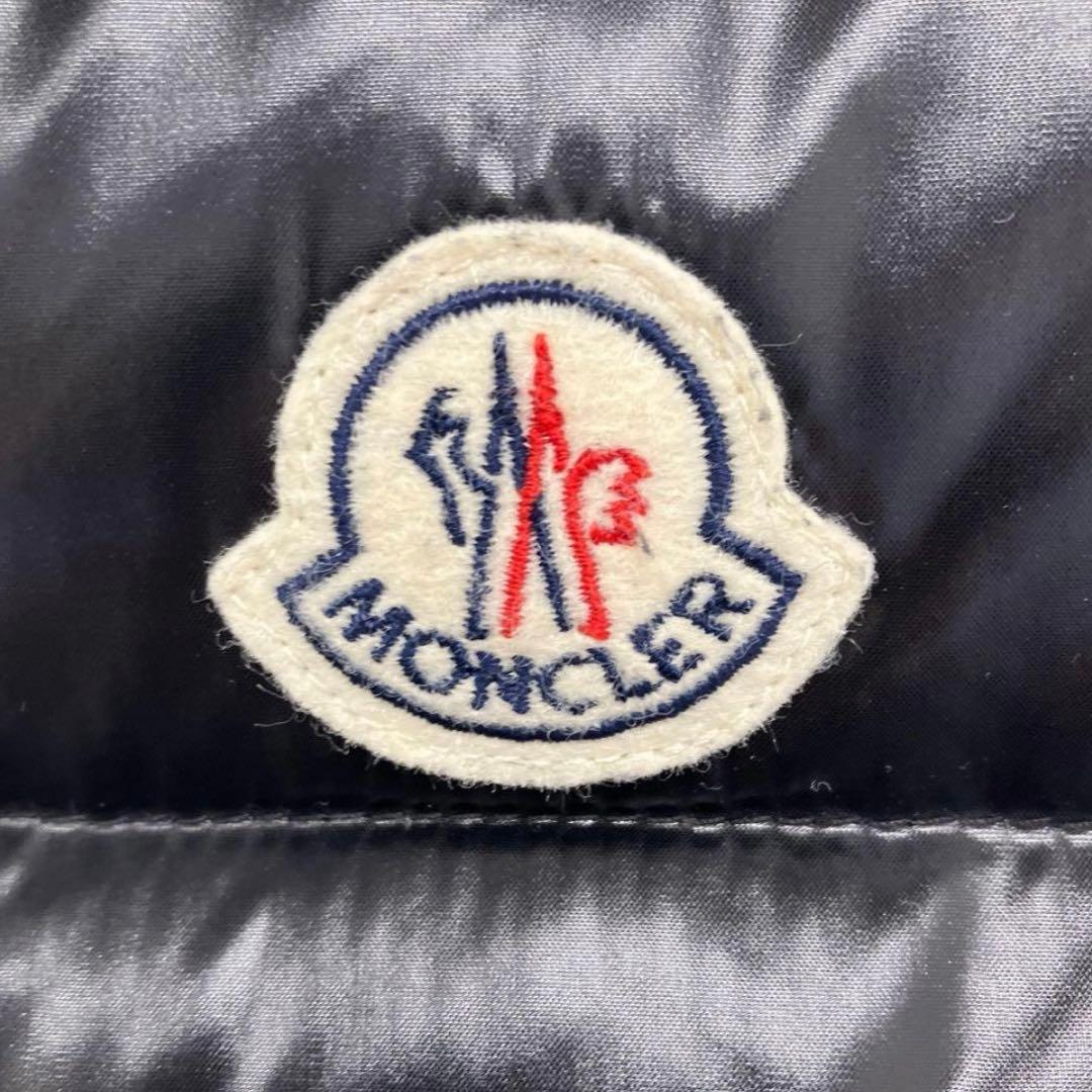 【サイズ1】モンクレール　ダウンベスト