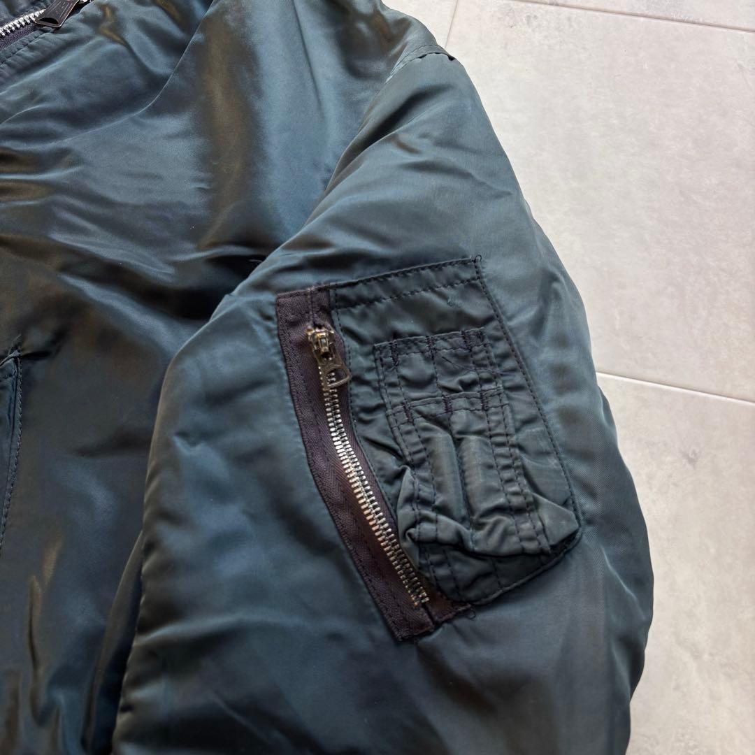 【Vintage】90s アルファ MA-1 フライトジャケット ネイビー 短丈