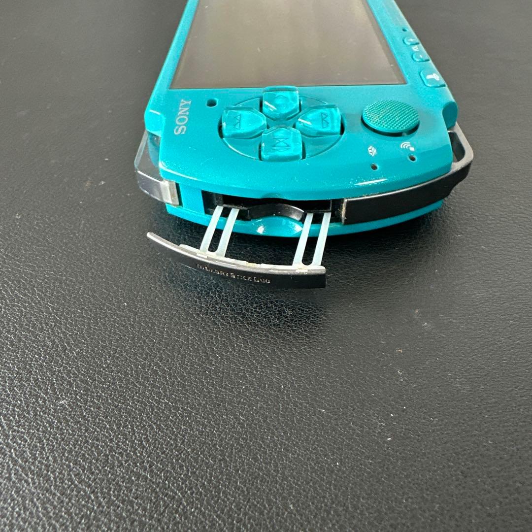 PSP 本体　初音ミク　いっぱいパック　PSP-3000XZG ジャンク品