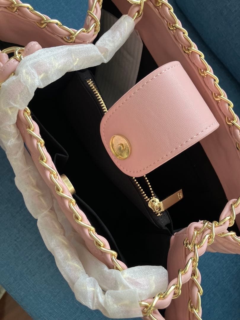 新品　CHANEL マトラッセ　ピンク　チェーン　ゴールド　ノベルティ 難有