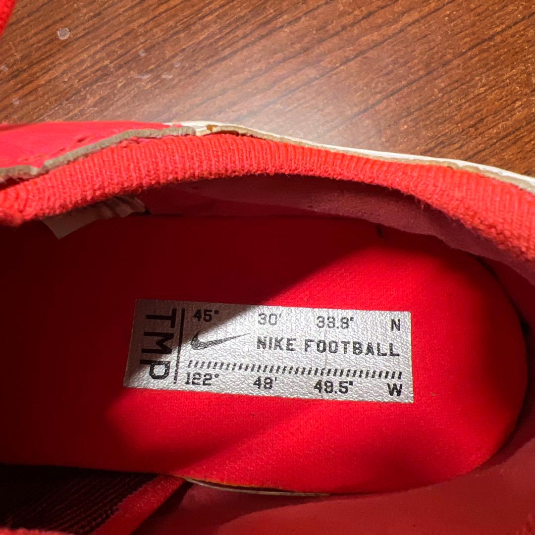 Nike サッカーシューズ ティエンポレジェンド8