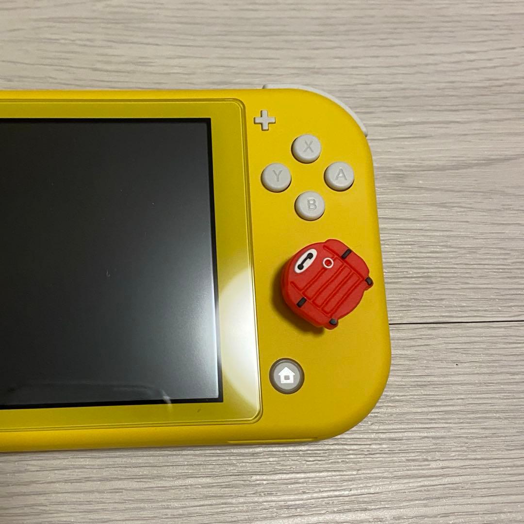 【極美品】Nintendo Switch Lite イエロー おまけ付き