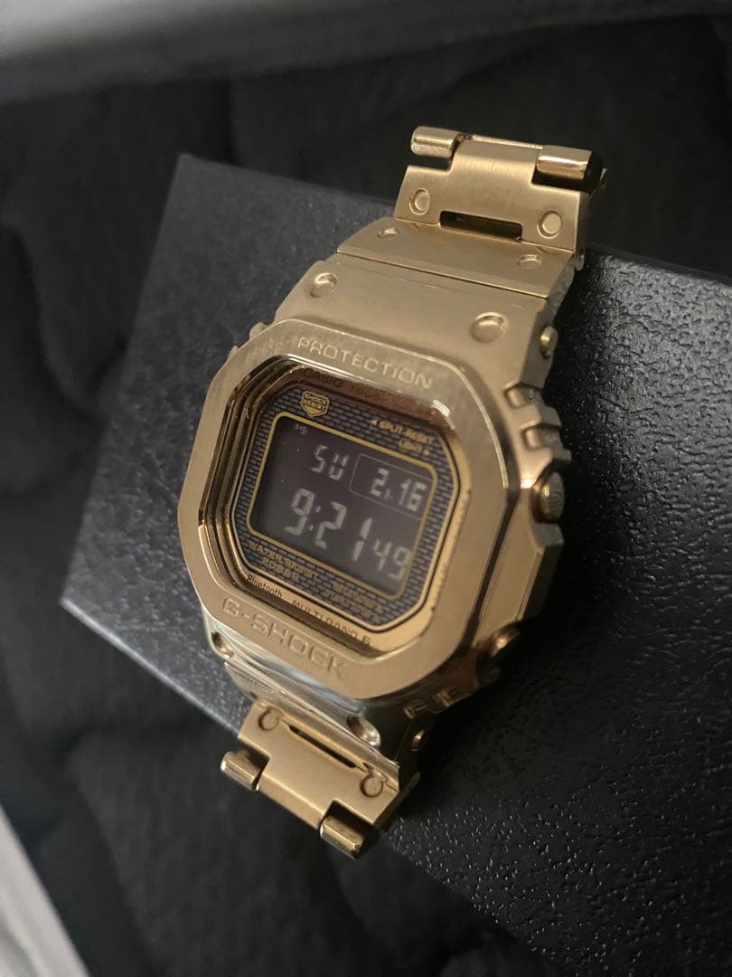 時計 CASIO GMW-B5000