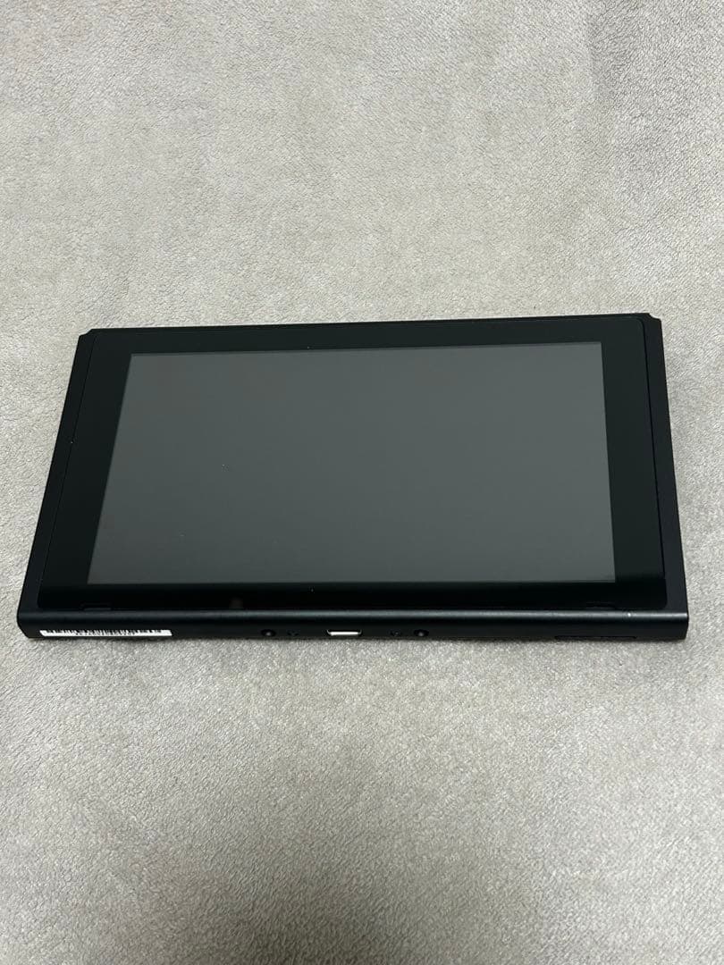 Switch本体 Nintendo TOKYO限定　ネオンパープルネオンオレンジ