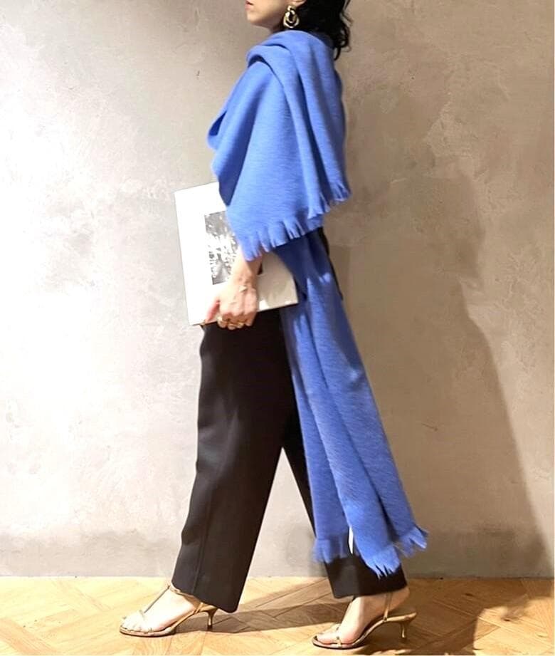 入手困難★新品タグ付★アソースメレ超大判スーリーアルパカシャギーストール青ブルー