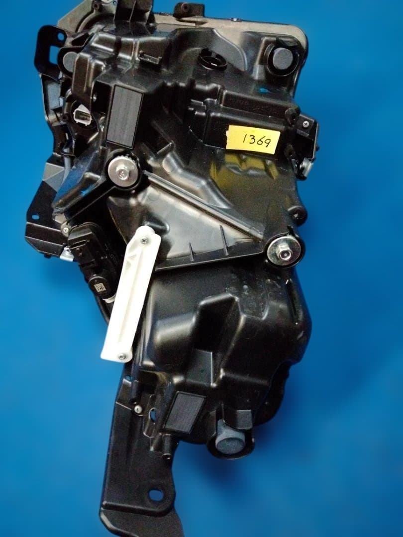 スズキ スイフト（5AA-ZDEDS）用 左LEDヘッドライト スリムデザイン