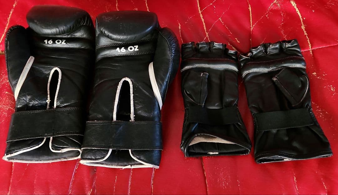 K　ボクシンググローブ　総合オープンフィンガーグローブ　セット