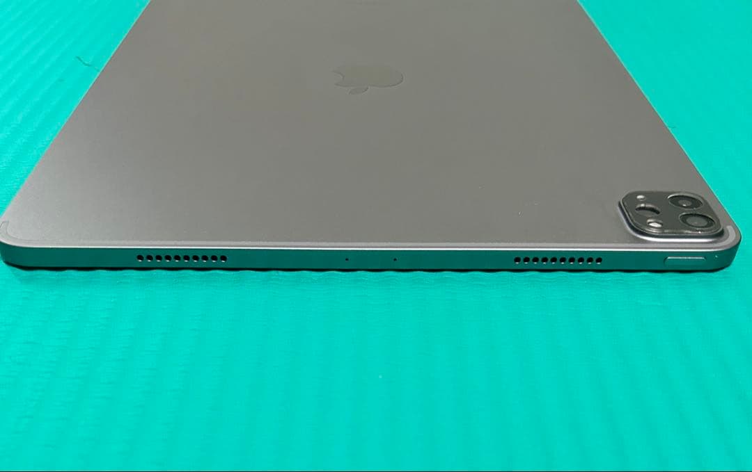 iPad Pro 12.9インチ 第6世代 512GB