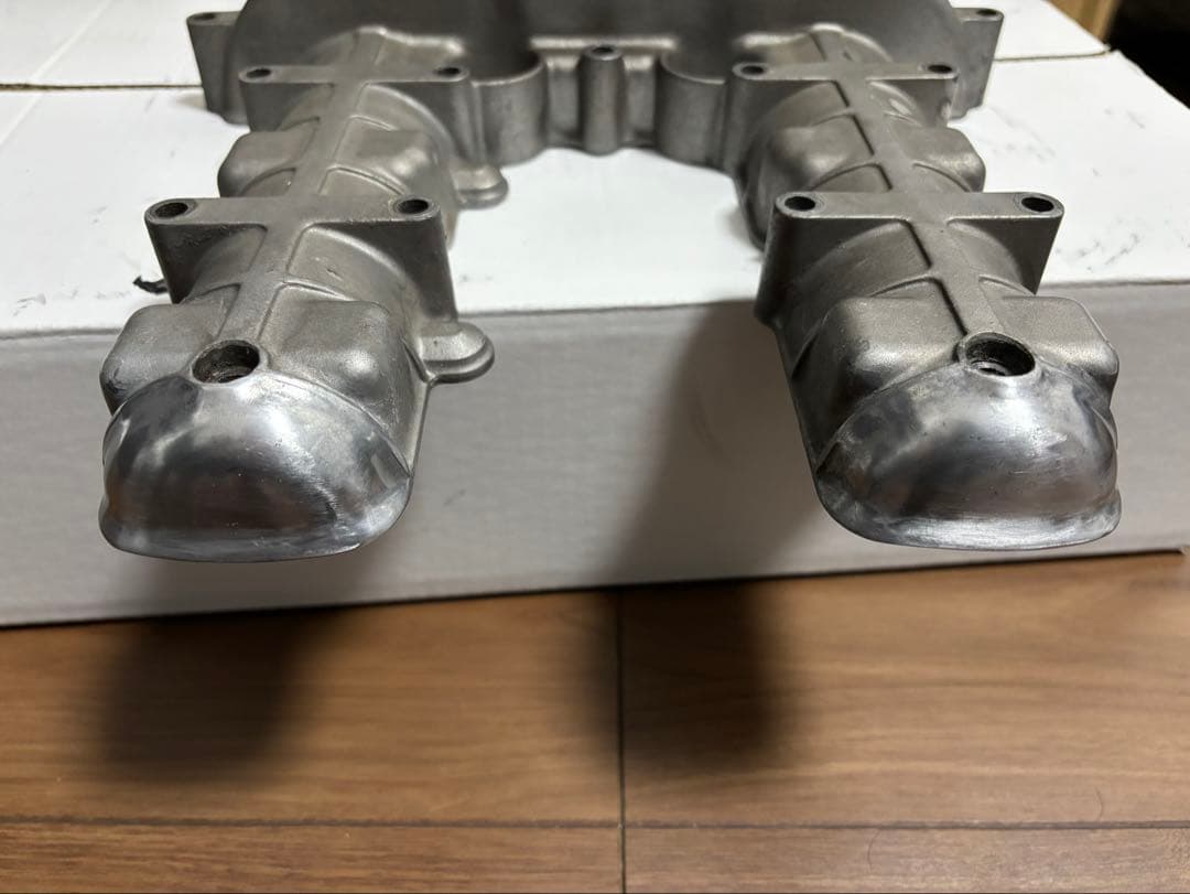 ゼファー750 ヘッドカバー　純正品　中古