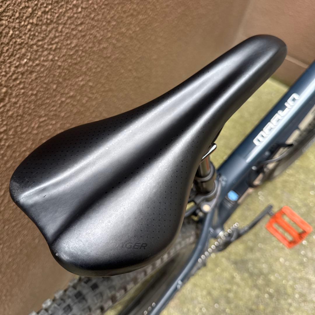 TREK marlin7 gen2 Mサイズ　トレック　マーリン7 ネイビー