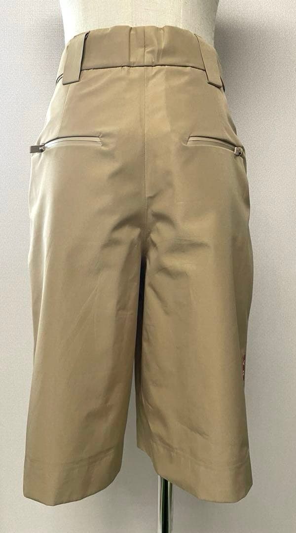出品終了間近プラダ リネアロッサ ベージュハーフパンツXS男女兼用プラダスポーツ
