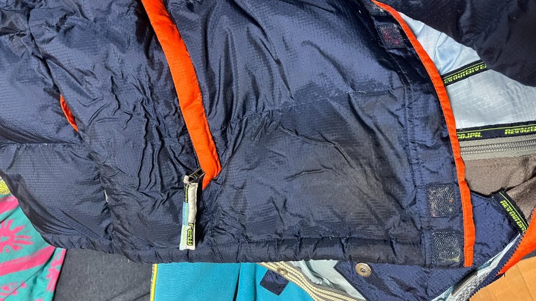 希少REW ダウンジャケット スノーボードウェア