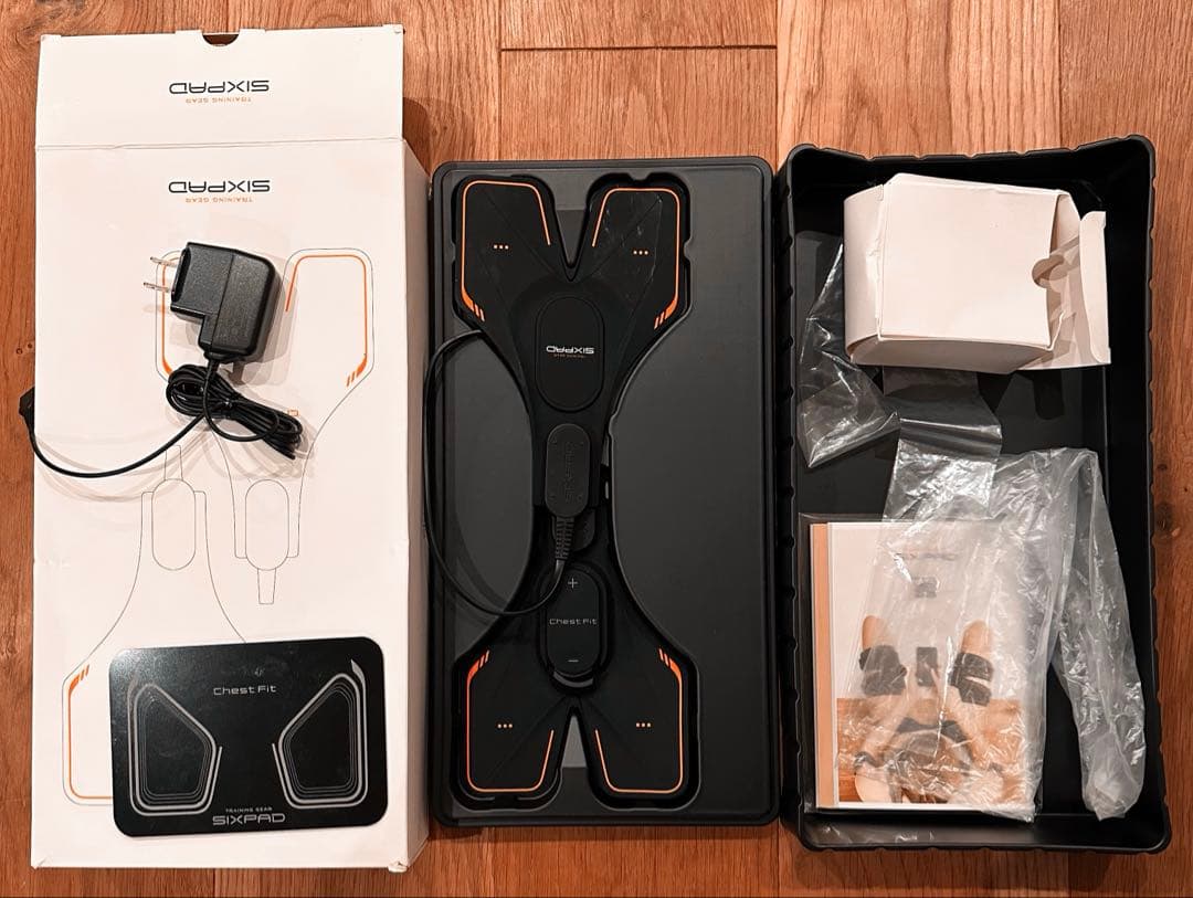 【箱あり】Chest Fit SIXPAD