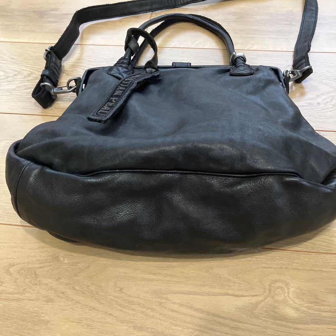 CHRISTIAN PAUL ブラックショルダーバッグ