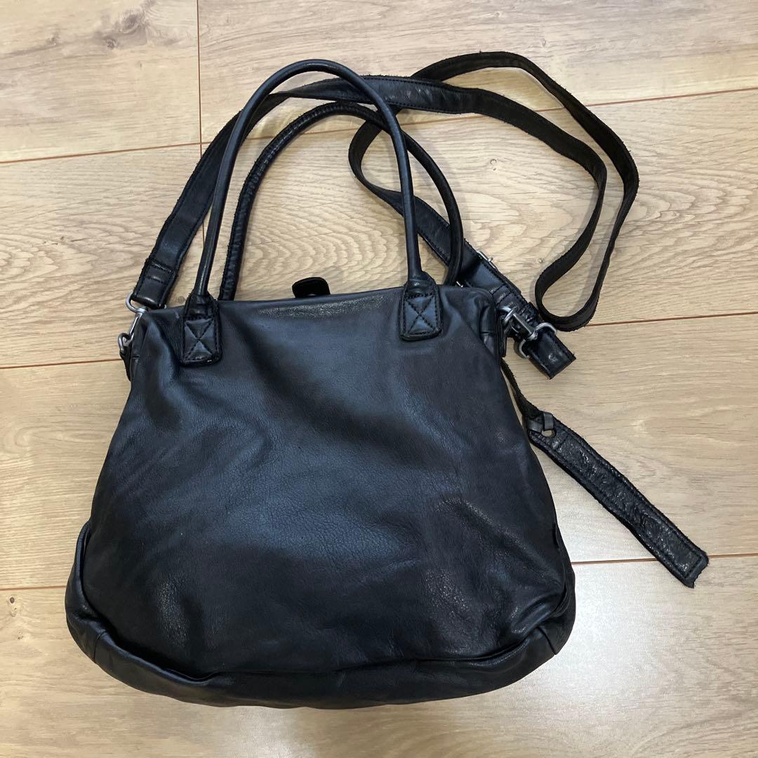 CHRISTIAN PAUL ブラックショルダーバッグ