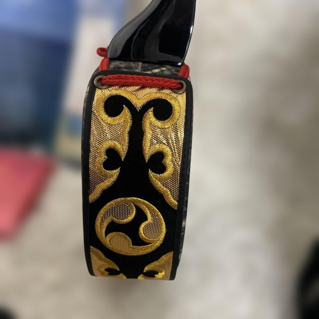 【極美品】沖縄三線 ソフトケース付 入門者向け 弦楽器 和楽器 人工革ヘビ